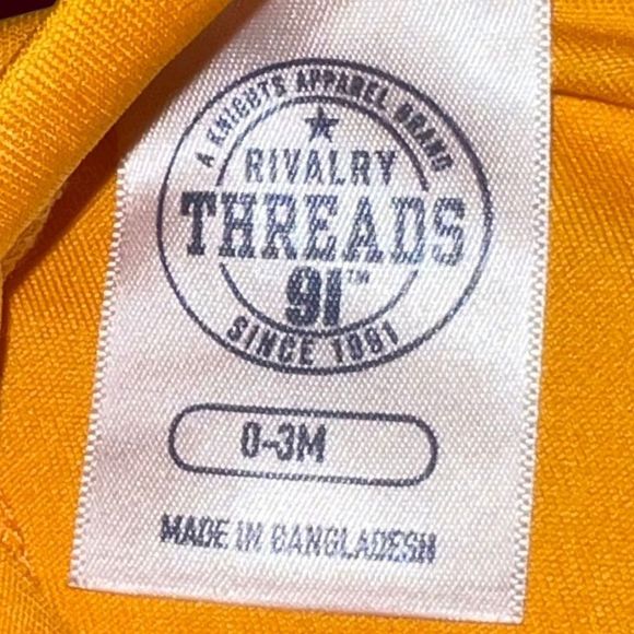 NWOT MN Gophers Onesie Size 0-3 Mo - Picture 3 of 5